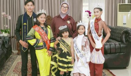 Bunda Sinta M Iqbal menerima audiensi Duta Remaja Pariwisata NTB dan mendorong generasi muda mempromosikan seni budaya serta pariwisata NTB