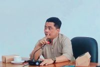 Ketua Komisi I DPRD NTB, Moh Akri, memberikan keterangan terkait proses pembentukan tim seleksi calon anggota KPID NTB yang masih menunggu penerbitan SK dari pimpinan DPRD.