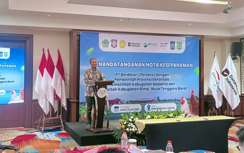 Kepala Dinas Peternakan dan Kesehatan Hewan Provinsi NTB, Muhammad Riadi, menyampaikan dukungan terhadap Program Hilirisasi Ayam Terintegrasi yang digagas Kementerian Pertanian bersama PT Berdikari.