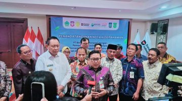 Direktur Jenderal Peternakan dan Kesehatan Hewan Kementerian Pertanian, Agung Suganda, menyampaikan perkembangan Program Hilirisasi Ayam Terintegrasi yang mendapat dukungan dana awal sekitar Rp5 triliun dan mulai memasuki tahap pembangunan di sejumlah daerah, termasuk Kabupaten Bima dan Gorontalo.