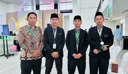 Tim Fahmil Al-Qur'an Putra Kabupaten Sumbawa Barat juara MTQ XXXI NTB di Lombok Tengah dengan nilai tertinggi 1.350 poin.