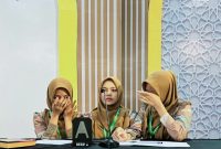 Tim Fahmil Al-Qur'an Putri Kabupaten Lombok Timur berfoto usai meraih juara pertama pada babak final Fahmil Al-Qur'an MTQ XXXI Tingkat Provinsi NTB Tahun 2026 di Lombok Tengah, Minggu (14/6/2026).