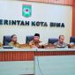 Suasana rapat koordinasi dan pembahasan distribusi LPG 3 Kg bersubsidi di Kota Bima yang melibatkan DPRD, Pemerintah Kota Bima, aparat kepolisian, dan TNI untuk mengatasi kelangkaan serta lonjakan harga gas subsidi.