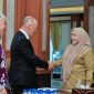 Wakil Gubernur NTB Indah Dhamayanti Putri atau akrab disapa Umi Dinda menerima kunjungan Konsulat Jenderal Amerika Serikat bersama tim Ambassadors Water Expert Program (AWEP) di Kantor Gubernur NTB untuk membahas pengelolaan sumber daya air, dampak pertambangan, serta pelestarian lingkungan dan Gunung Rinjani.