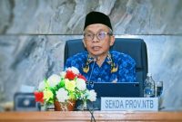 Sekda NTB Abul Chair memimpin Rapat Pimpinan bersama seluruh kepala OPD membahas percepatan Program Desa Berdaya di Gedung Sangkareang.