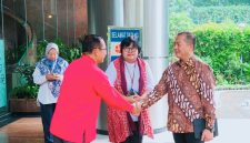 Gubernur NTB Dr. H. Lalu Muhamad Iqbal bersama jajaran Pemprov NTB saat melakukan audiensi dengan Kepala BRIN di Jakarta guna membahas penguatan riset strategis bidang air bersih, perikanan, dan ketahanan pangan untuk mendukung percepatan pembangunan daerah.