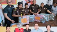 Mantan Kapolres Bima Kota AKBP Didik Putra Kuncoro menjalani proses pelimpahan tersangka dan barang bukti (Tahap II) di Kejaksaan Negeri Bima. Dalam perkara tersebut, penyidik turut menyerahkan barang bukti uang tunai senilai Rp2,8 miliar yang diduga berasal dari jaringan bandar narkoba.