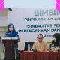 Rektor UNBIM Mataram menyampaikan sambutan pada pembukaan Bimbingan Teknis (Bimtek) DPRD Kabupaten Bima di Hotel Golden Palace Mataram, dalam rangka peningkatan kapasitas anggota dewan untuk mendukung pengawasan, penganggaran, dan pembangunan daerah.