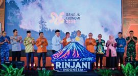 Gubernur NTB didampingi Sekda NTB bersama Anggota DPR RI, Kepala BPS RI, Forkopimda, serta para bupati dan wali kota se-NTB saat menghadiri pencanangan Sensus Ekonomi 2026 di Mataram.