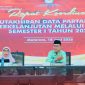 Ketua KPU NTB M. Khuwailid bersama jajaran saat rapat koordinasi pemutakhiran data partai politik melalui SIPOL di Kantor KPU NTB.