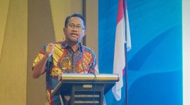 Kepala Dinas Kelautan dan Perikanan Provinsi NTB, Muslim, saat menghadiri kegiatan diskusi hilirisasi industri tambak udang di Mataram.