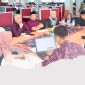Ketua Komisi V DPRD NTB L. Sudiartawan bersama pimpinan dan anggota DPRD NTB saat melakukan konsultasi terkait Raperda Sumbangan Dana Pendidikan ke Ditjen Otda Kemendagri di Jakarta.