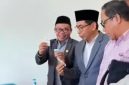 Terlihat sejumlah anggota DPRD NTB mengikuti tes urine yang dilakukan Badan Narkotika Nasional (BNN) Provinsi NTB usai rapat paripurna di Kantor Gubernur NTB. Pemeriksaan berlangsung tertib sebagai bagian dari deteksi dini dan upaya memastikan lingkungan legislatif bebas narkoba.