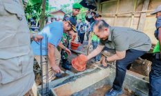 Gubernur NTB dan Bupati LAZ Kompak Jadi Tukang, Gotong Royong Bangun MCK untuk Warga Mekarsari