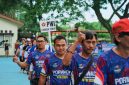 Sejumlah peserta dan kontingen atlet wartawan se-NTB mengikuti seremoni pembukaan PORWADA PWI NTB 2026 di Universitas Mataram, Jumat (26/6/2026).
