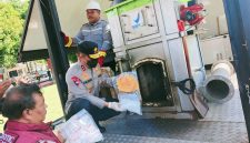 Kapolda NTB Irjen Pol. Kalingga Rendra Raharja, S.E., M.H., memimpin langsung pemusnahan barang bukti narkotika dan minuman beralkohol ilegal hasil pengungkapan kasus Polda NTB dan jajaran Polres/Polresta se-NTB periode April hingga Juni 2026 di Tribun Bhara Daksa Polda NTB.