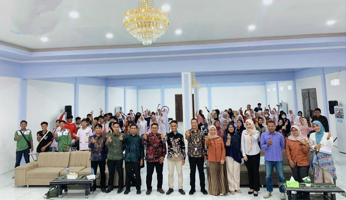 Kegiatan literasi keuangan publik di UNBIM menghadirkan OJK NTB dan BEI NTB untuk memberikan edukasi pengelolaan keuangan, investasi legal, dan pencegahan penipuan finansial.