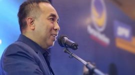 Ketua DPW Partai NasDem NTB H. Mori Hanafi saat menyampaikan sambutan dalam Rapat Kerja Wilayah (Rakerwil) DPW Partai NasDem NTB di Ballroom Hotel Golden Palace Mataram, Jumat (26/6/2026), di hadapan pengurus dan kader NasDem se-NTB.