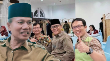 Bupati Sumbawa Ir. H. Syarafuddin Jarot, M.P. saat melakukan pertemuan dengan Direktorat Jenderal Peternakan dan Kesehatan Hewan Kementerian Pertanian, PT Berdikari, Direktur Hilirisasi, serta Kepala Dinas Peternakan dan Kesehatan Hewan (Disnakeswan) NTB Muhamad Riadi di sela Pekan Nasional (PENAS) XVII Petani dan Nelayan Tahun 2026 di Gorontalo untuk membahas percepatan proyek hilirisasi unggas terintegrasi senilai Rp1,7 triliun di Sumbawa dan Bima.