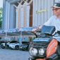 Sekretaris Daerah Provinsi NTB, Abul Chair, saat membuka Pameran Mobil dan Motor Listrik di halaman Kantor Gubernur NTB yang digelar Bank Syariah Indonesia (BSI) Area Office Denpasar, Sabtu (20/6/2026). Kegiatan ini menjadi bagian dari upaya percepatan transisi energi bersih di NTB.
