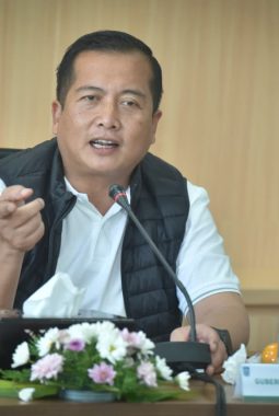 Menteri dan Gubernur Sepakat Percepat Penyelamatan Lingkungan NTB, Fokus Rehabilitasi Hutan dan Pengelolaan Sampah