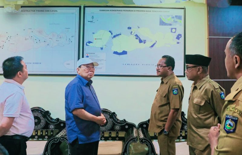 Kepala Dinas Kelautan dan Perikanan Provinsi NTB menerima kunjungan rombongan investor yang dipimpin Tedi Sugianto untuk membahas peluang investasi perikanan tuna dan pengembangan Pelabuhan Perikanan Soroadu di Kabupaten Dompu.