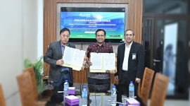 Penandatanganan Perjanjian Kerja Sama antara Bank NTB Syariah dan Universitas Bumigora terkait digitalisasi layanan pembayaran pendidikan dan pengelolaan keuangan kampus di Mataram.