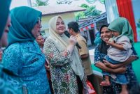 Wakil Gubernur NTB Indah Dhamayanti Putri bersama Ketua TP PKK NTB Sinta M. Iqbal meluncurkan Gerakan Intervensi Serentak Pencegahan dan Percepatan Penurunan Stunting di Desa Lendang Nangka Utara, Kecamatan Masbagik, Kabupaten Lombok Timur.