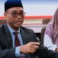 Kepala DPKP Provinsi NTB, Lalu Mirza Amir Hamzah, menerima kunjungan kerja Tim Kementerian Hukum RI Kantor Wilayah NTB dalam rangka pemantauan dan pengawasan pelaksanaan perlindungan Indikasi Geografis (IG) Kangkung Lombok di Kantor DPKP Provinsi NTB.