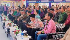 Sekretaris Dinas Diskop UKM NTB Baiq Ayu Juita Mayasari menghadiri Festival Ekonomi Syariah sebagai bentuk apresiasi atas keberhasilan Provinsi NTB meraih lima penghargaan Anugerah Adinata Syariah 2026.