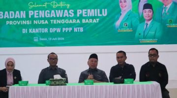 Jajaran Bawaslu Provinsi NTB bersama pengurus DPW Partai Persatuan Pembangunan (PPP) NTB saat menggelar silaturahmi dan Konsolidasi Demokrasi di Mataram guna mengevaluasi Pemilu 2024 dan mempersiapkan Pemilu 2029.