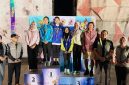 Gubernur NTB bersama Sekda NTB menyapa Ketua FPTI NTB Nadirah Al-Habsyi, panitia, dan para atlet saat meninjau langsung pertandingan cabang olahraga Panjat Tebing pada ajang Porprov XII NTB 2026.