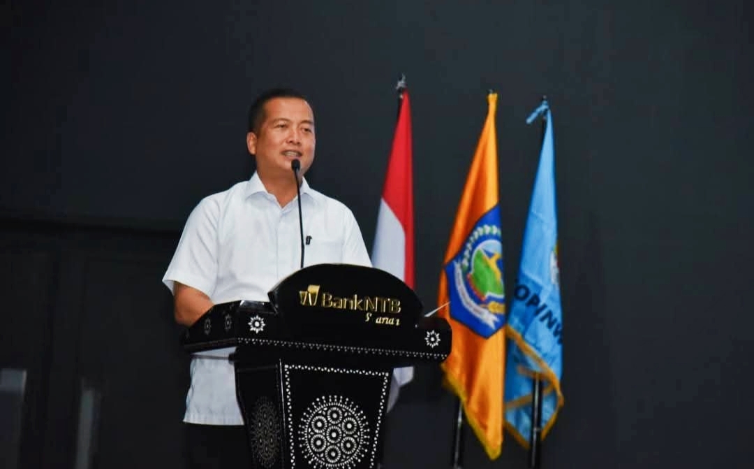 Gubernur NTB Lalu Muhamad Iqbal menghadiri pelantikan DEKOPINWIL NTB dan mengajak koperasi bertransformasi menjadi badan usaha modern.