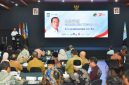 Gubernur NTB Dr. H. Lalu Muhamad Iqbal bersama pengurus DEKOPINWIL NTB dan para tamu undangan usai pelantikan Pengurus DEKOPINWIL NTB Periode 2025-2030 di Aula Bank NTB Syariah, Mataram.