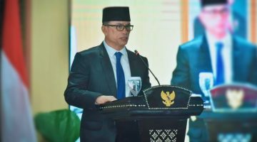 Juru Bicara Badan Anggaran DPRD Provinsi NTB, Hasbullah Muis Konco, menyampaikan laporan Badan Anggaran dalam Rapat Paripurna DPRD NTB terkait persetujuan Ranperda Pertanggungjawaban Pelaksanaan APBD Tahun Anggaran 2025 disertai sejumlah catatan strategis yang diminta menjadi perhatian Pemerintah Provinsi NTB.