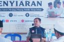 Anggota Komisioner KPID NTB Bidang Pengawasan Isi Siaran Abdul Muluk saat menyampaikan materi dalam Diskusi Publik ‘Ngaji Penyiar’ di Pondok Pesantren Darul Hikmah Darek, Lombok Tengah, mengajak Santri menjadi benteng melawan Hoaks melalui Dakwah dan Konten positif di Media sosial.
