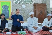 Gubernur NTB Dr. H. Lalu Muhamad Iqbal berdialog dengan Masyarakat Desa Sengkol dan Mahasiswa KKN di Kecamatan Pujut, Lombok Tengah, sekaligus menegaskan komitmen Pemerintah Provinsi NTB bersama Forkopimda dalam menyusun langkah tegas pemberantasan Narkoba.