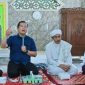 Gubernur NTB Dr. H. Lalu Muhamad Iqbal berdialog dengan Masyarakat Desa Sengkol dan Mahasiswa KKN di Kecamatan Pujut, Lombok Tengah, sekaligus menegaskan komitmen Pemerintah Provinsi NTB bersama Forkopimda dalam menyusun langkah tegas pemberantasan Narkoba.