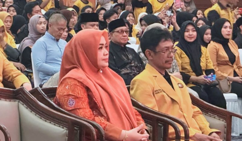 Wakil Gubernur NTB Hj. Indah Dhamayanti Putri bersama Ketua DPD Partai Hanura NTB Ahmad Dahlan menghadiri pelantikan Pengurus DPD dan DPC Partai Hanura se-NTB di Rinjani Ballroom Hotel Lombok Raya, Mataram, Sabtu (1/8/2026