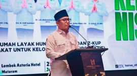 Ketua BAZNAS Provinsi NTB, Lalu Muhammad Iqbal Murad, memaparkan capaian Zakat Produktif yang meningkat 427 persen pada Rakernis Pemberdayaan Rumah Layak Huni dan Zakat Kelompok Usaha Produktif BAZNAS NTB di Hotel Lombok Astoria, Mataram.