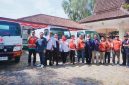 Plt Ketua PMI NTB Ns. Lalu R. Doddy Setiawan secara simbolis melepas distribusi air bersih dalam kick off operasi tanggap kekeringan di Sekretariat PMI NTB, Mataram, Rabu (5/8/2026). Sebanyak 106.500 liter air bersih disalurkan kepada 6.027 warga di 20 titik sebagai langkah siaga menghadapi El Nino.