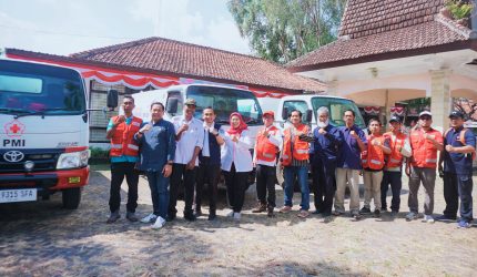 PMI NTB menyalurkan 106.500 liter air bersih kepada 6.027 warga di 20 titik terdampak kekeringan sebagai upaya menghadapi fenomena El Nino di Nusa Tenggara Barat.