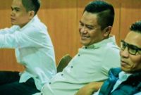 Anggota DPRD NTB Hamdan Kasim, Indra Jaya Usman, dan Muhammad Nashib Ikroman alias Acip mengikuti persidangan pembacaan putusan di Pengadilan Tindak Pidana Korupsi (Tipikor) Mataram, Rabu (5/8/2026), sebelum majelis hakim menjatuhkan vonis bebas dalam perkara dugaan gratifikasi yang berkaitan dengan Program Desa Berdaya.