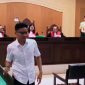Anggota DPRD NTB Hamdan Kasim, Muhammad Nashib Ikroman alias Acip, dan Indra Jaya Usman usai mendengarkan putusan Vonis Bebas dari Majelis Hakim Pengadilan Tipikor Mataram dalam perkara yang berkaitan dengan Program Desa Berdaya.