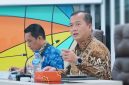 Gubernur NTB H. Lalu Muhamad Iqbal didampingi Sekda NTB, Kepala BKD NTB, dan Tim Manajemen Talenta BKD NTB memaparkan Kesiapan Penerapan Sistem Manajemen Talenta (SMT) ASN di hadapan Jajaran BKN RI di Kantor BKN, Jakarta.