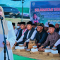 Wakil Gubernur NTB Hj. Indah Dhamayanti Putri Yang Akrab Disapa Umi Dinda Memberikan Sambutan pada Kegiatan Selamatan Bendungan Meninting yang Dirangkaikan dengan Tradisi Bubur Beaq dan Mandiq Safar di Kecamatan Batu Layar, Lombok Barat.