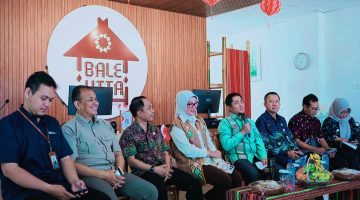 Kepala DPMPTSP NTB H. Irnadi Kusuma, Kepala Disperindag NTB H. Lalu Wiranata, Ketua Dekranasda NTB Hj. Sinta M. Iqbal, Kepala Dinas Kominfo NTB Dr. H. Ahsanul Khalik, Serta Sejumlah Kepala OPD dan Perwakilan terkait saat Menghadiri Press Release Capaian Realisasi Investasi NTB Triwulan II dan Semester I Tahun 2026 di Bale Kita Mataram.