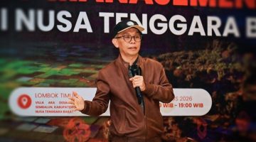 Sekretaris Daerah Provinsi NTB Abul Chair Saat Menutup Workshop Manajemen Risiko Pemerintah Provinsi NTB di Sembalun, Lombok Timur.