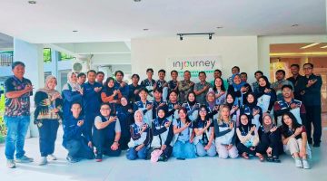 96 Mahasiswa Program Studi Kartografi dan Penginderaan Jauh (KPJ) UGM Melakukan Penelitian Lapangan di Kabupaten Lombok Tengah Melalui 16 Tema Riset Berbasis Data Spasial.