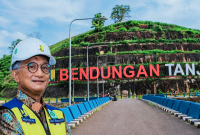 Menteri PU Dody Hanggodo dan Bendungan Tanju di Kabupaten Dompu, NTB, yang Dibangun Dengan Anggaran Sekitar Rp124 Miliar untuk Mendukung Irigasi dan Pertanian.